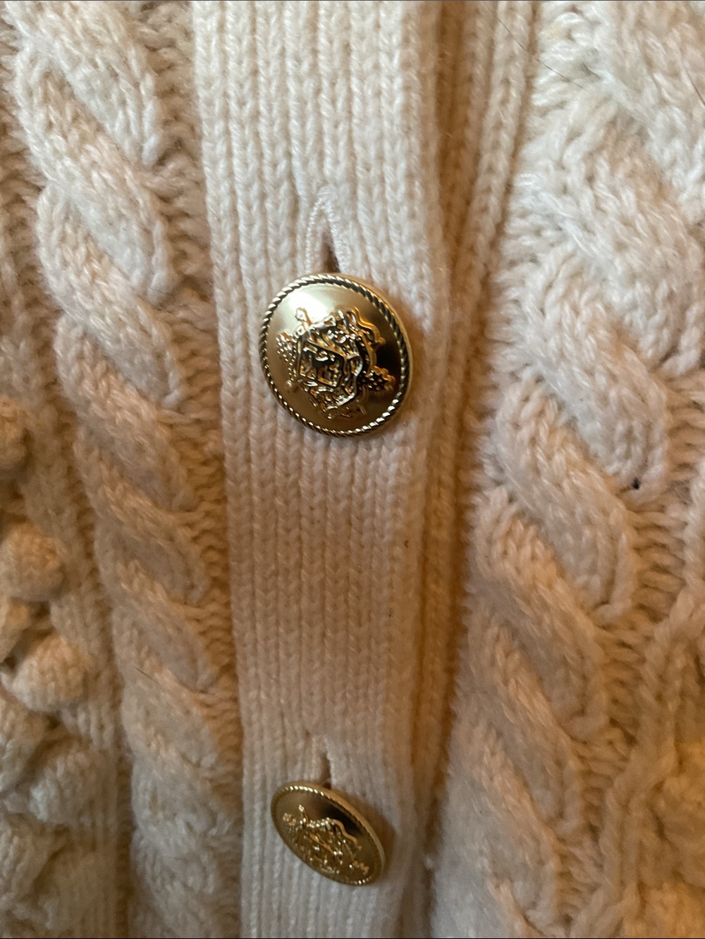Cable-knit cardigan sweater - Picture 10 of 10